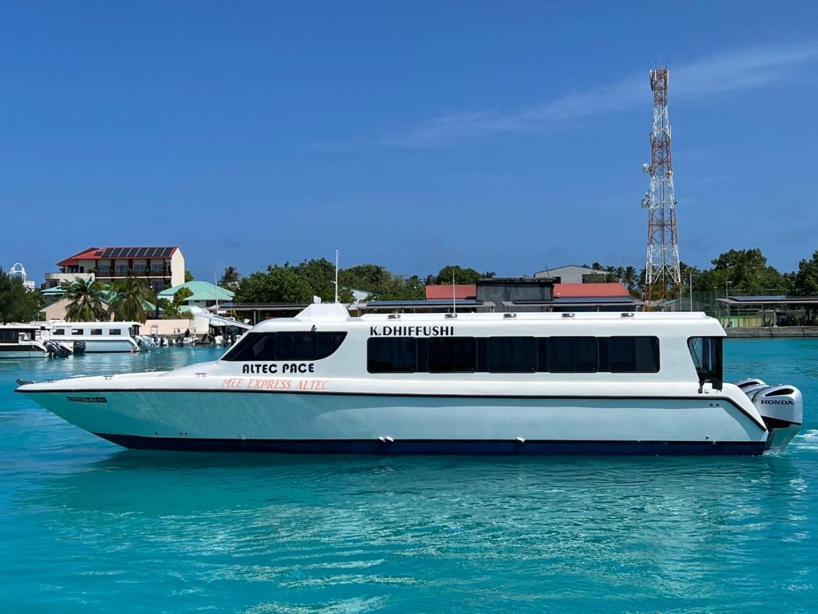 Heron Beach Hotel - The Best Maldivian Getaway In Dhiffushi,Maldives Exterior photo